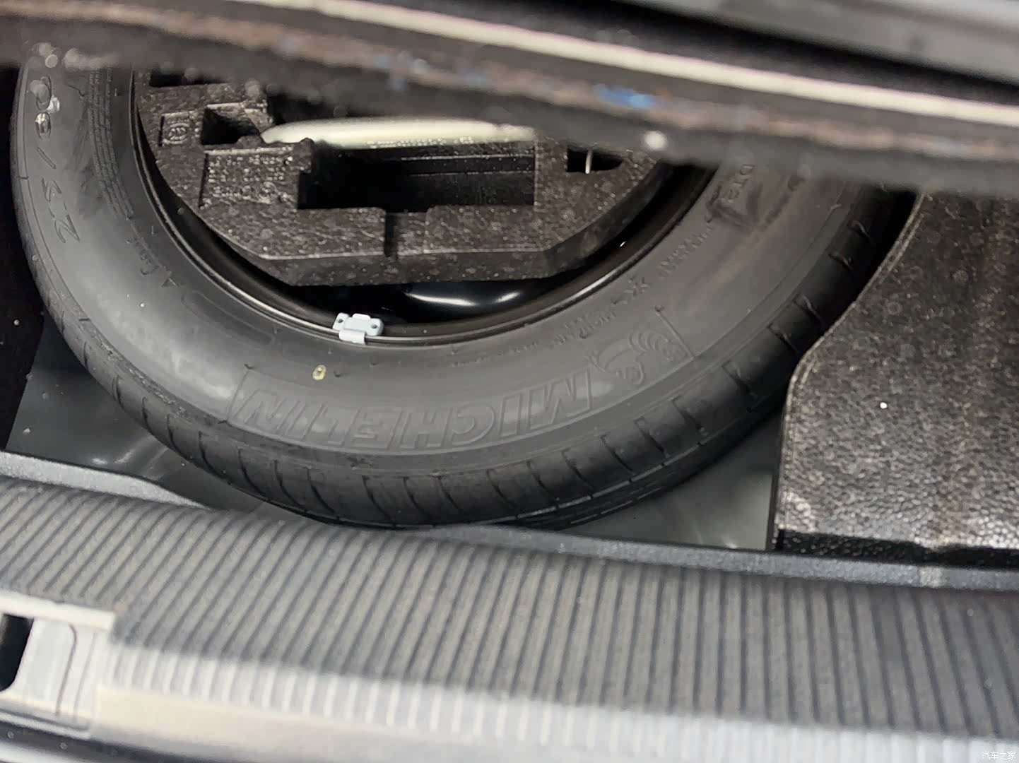 Volkswagen Passat, 2016 21