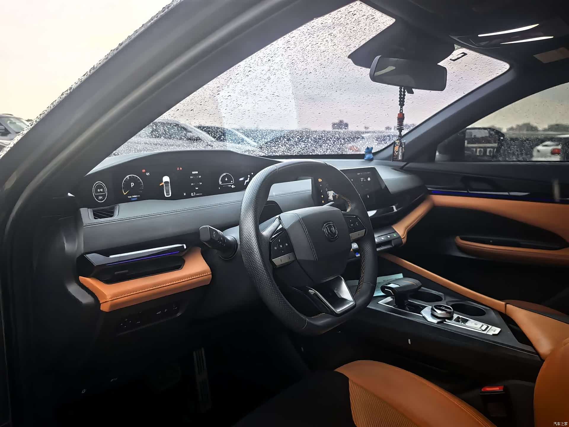 Changan UNI-V, 2022 7