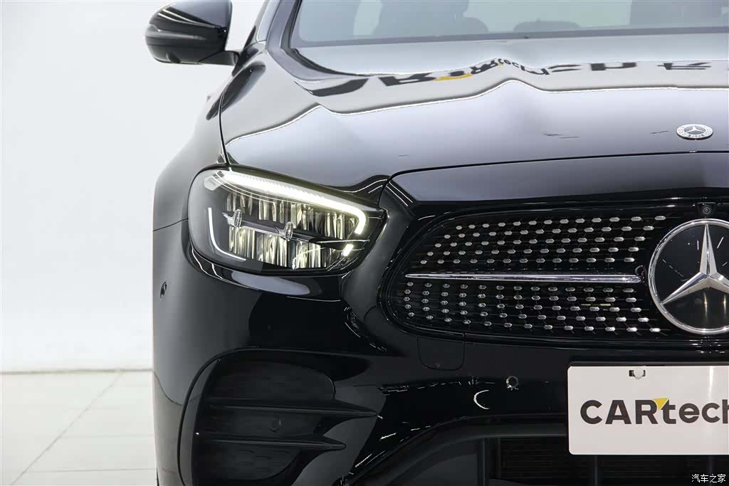 Mercedes-Benz E-Class, 2023 8