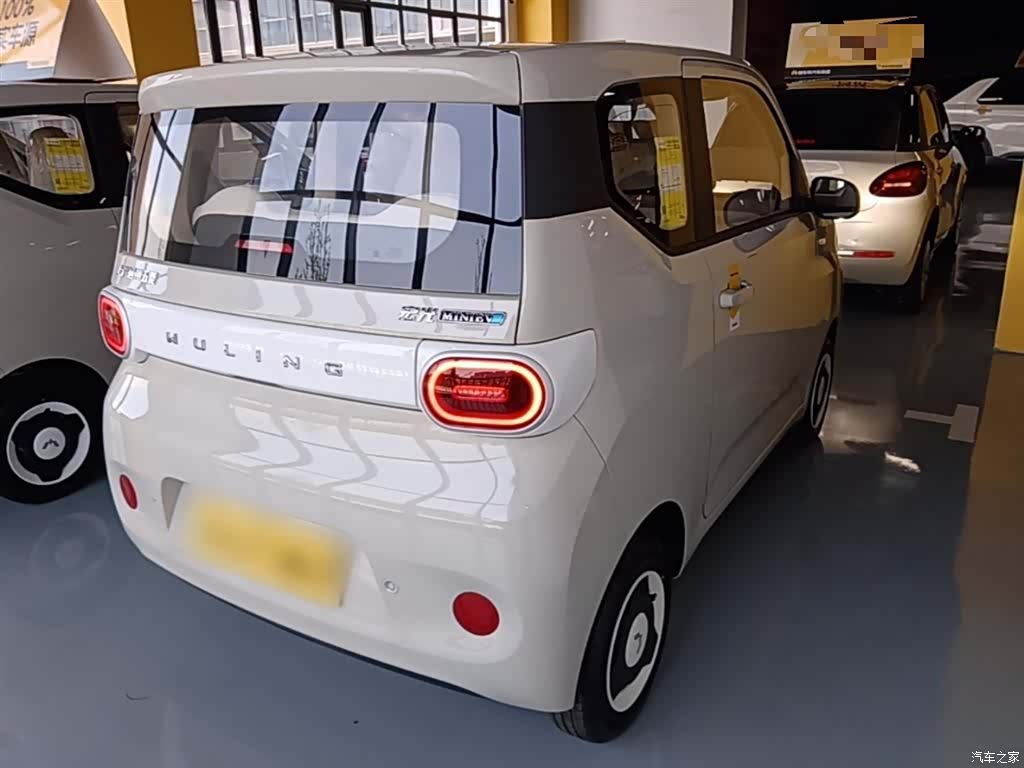 Wuling MINIEV, 2026 7