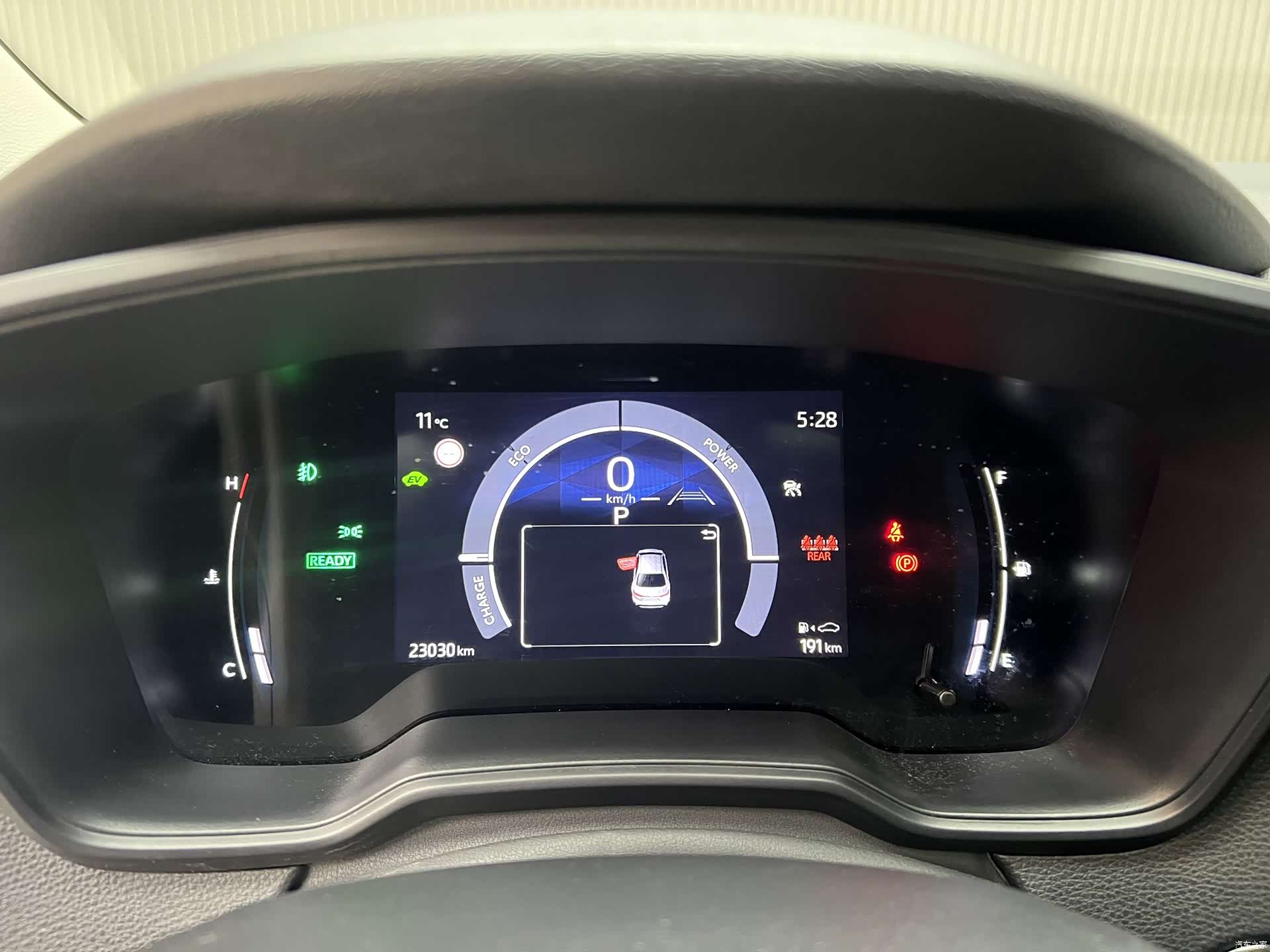 Toyota Corolla, 2024 все фото