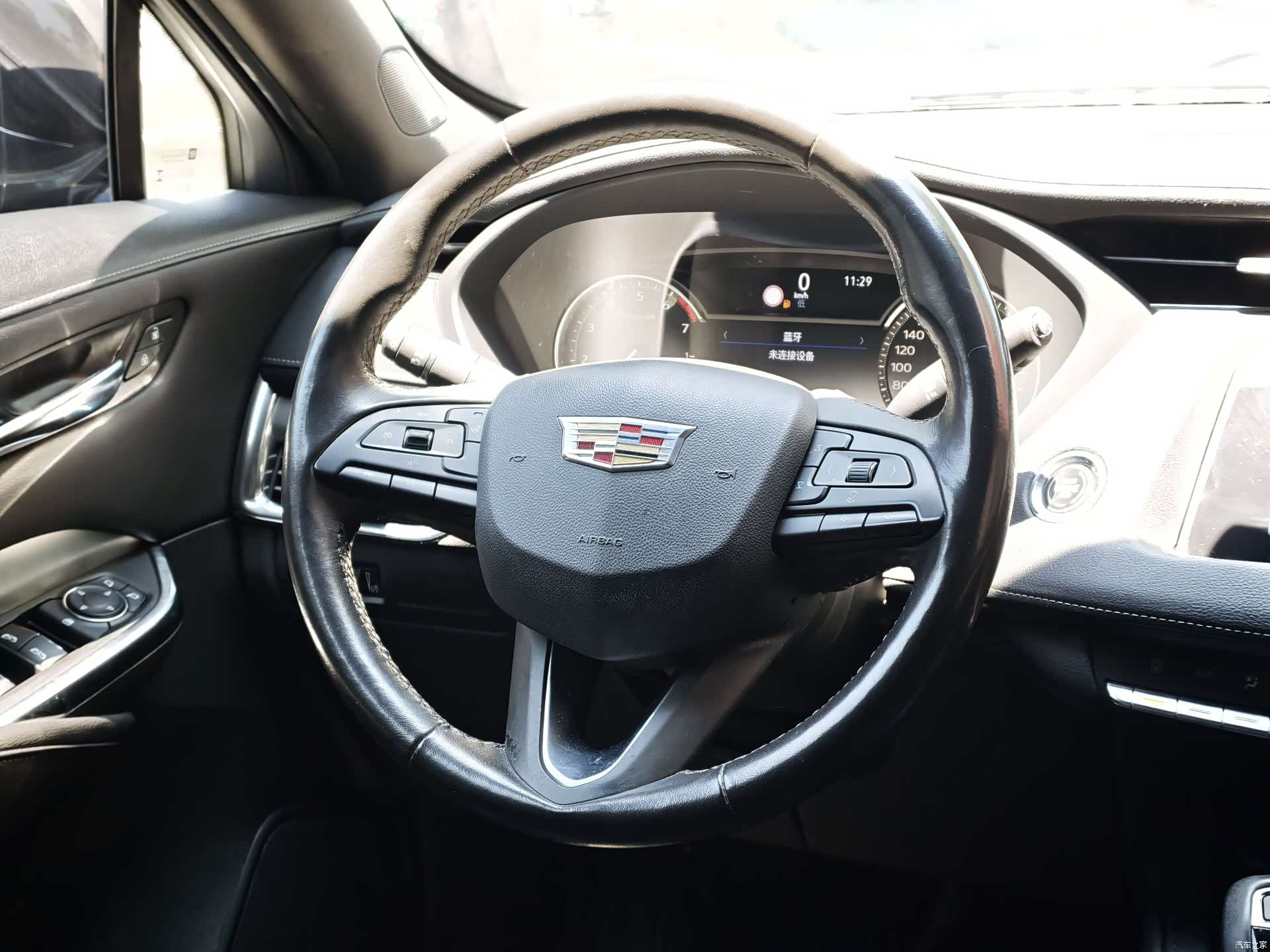 Cadillac XT4, 2019 13