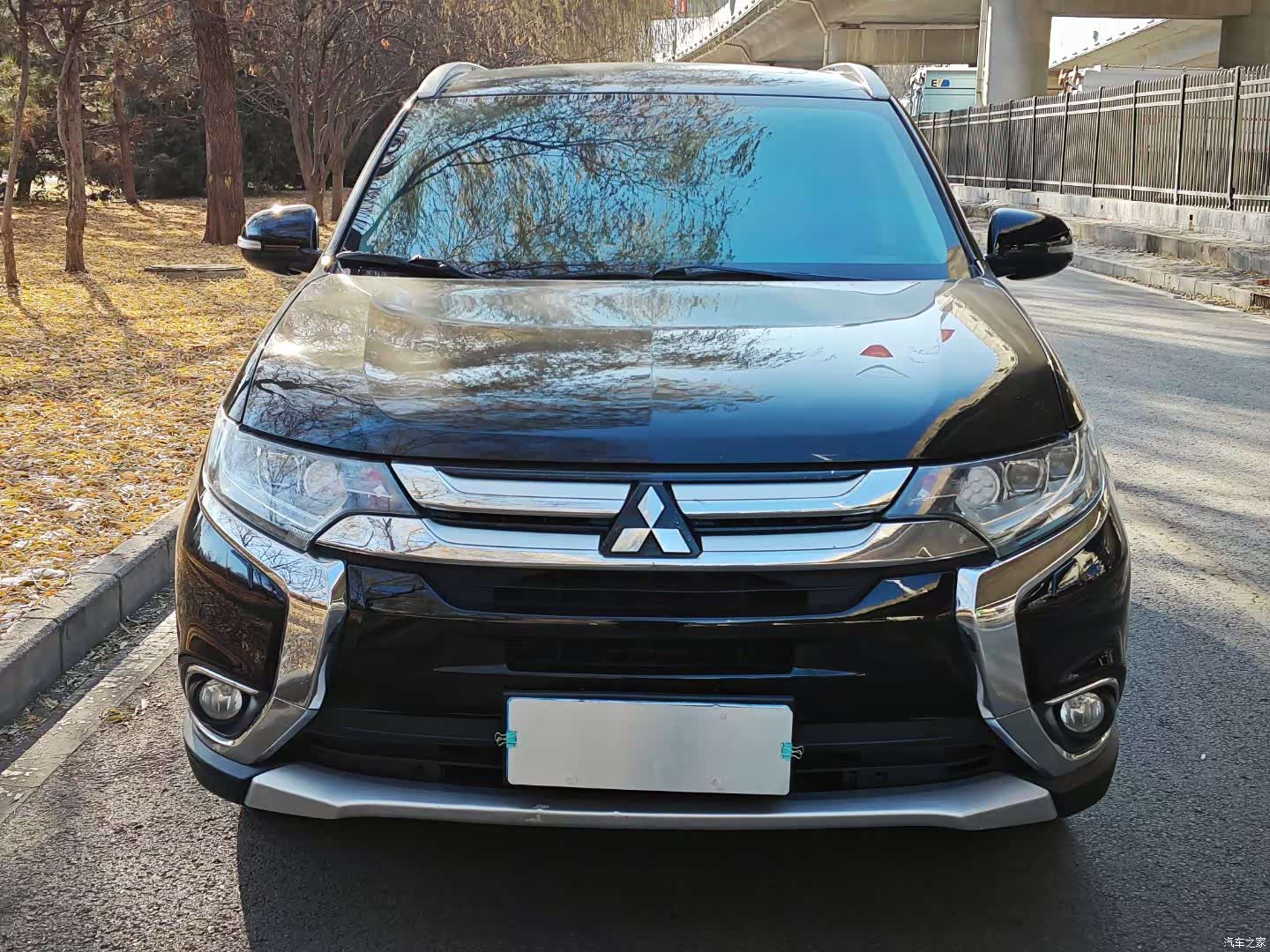 Mitsubishi Outlander, 2017 2