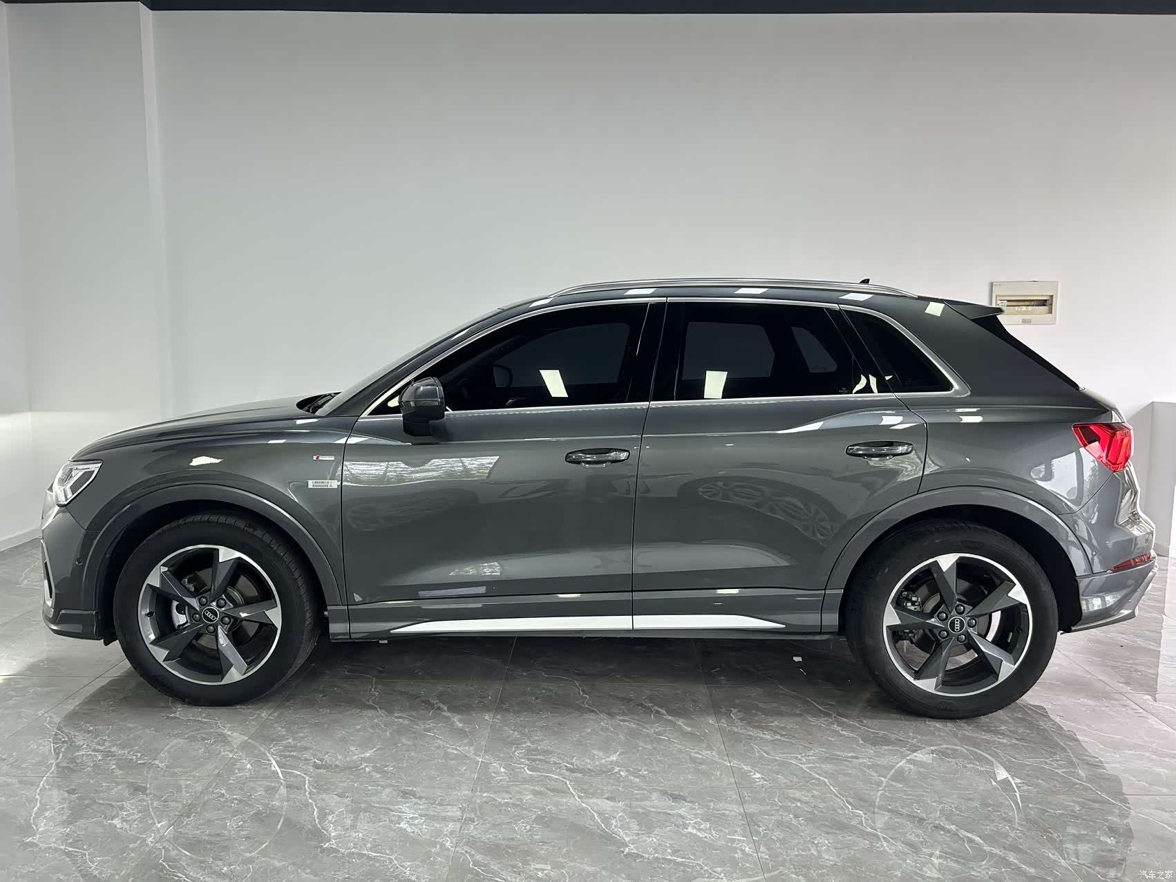 Audi Q3, 2023 7