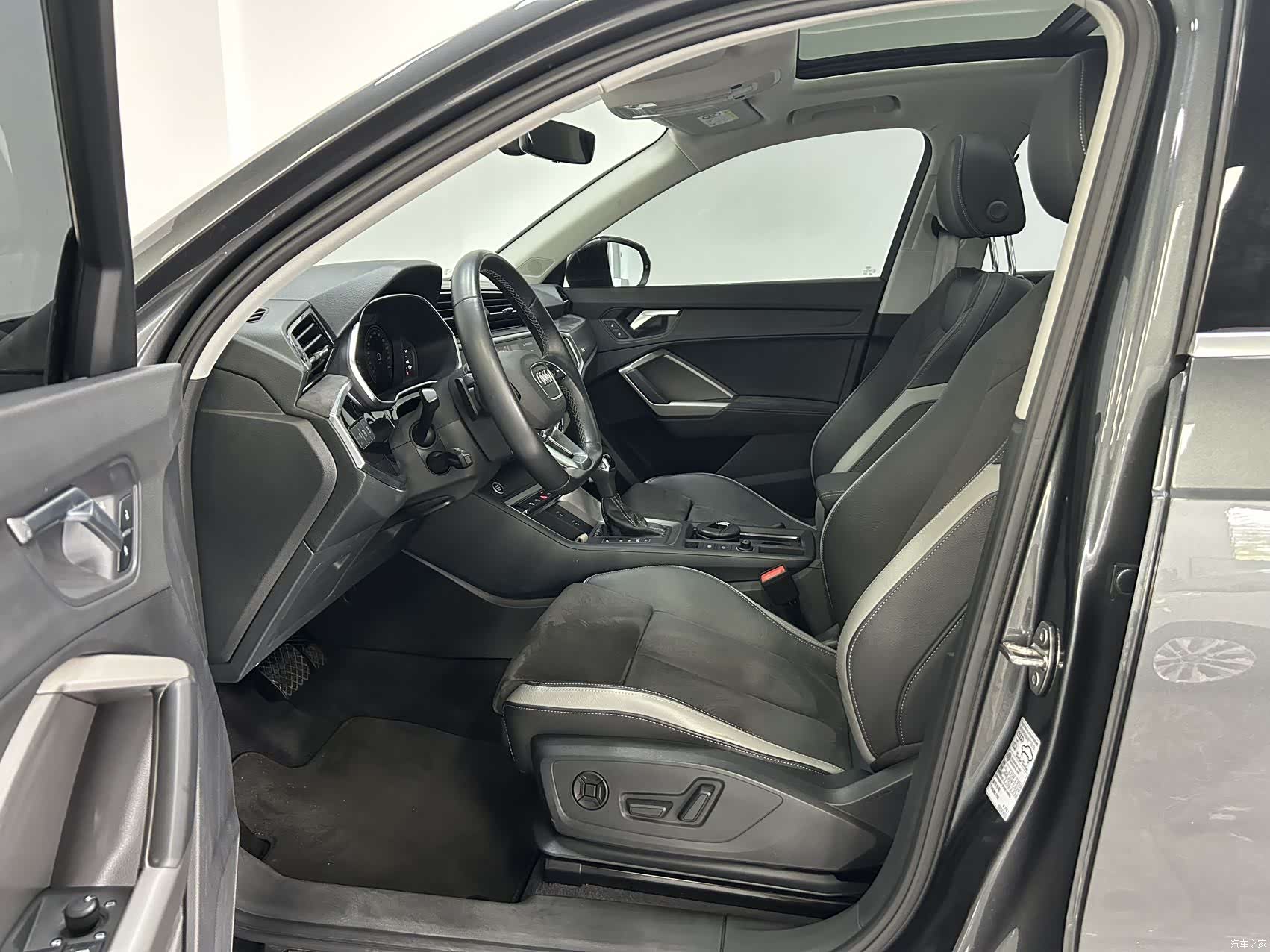 Audi Q3, 2023 9