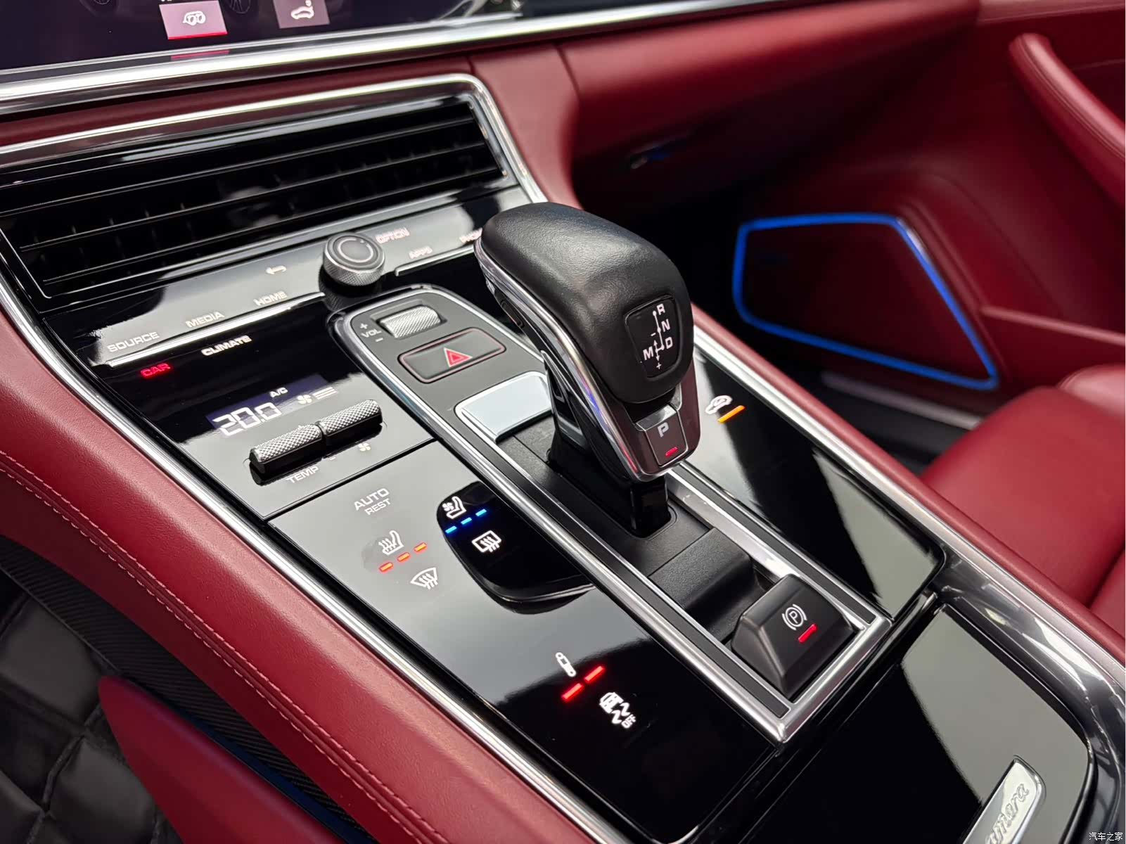 Porsche Panamera, 2021 10