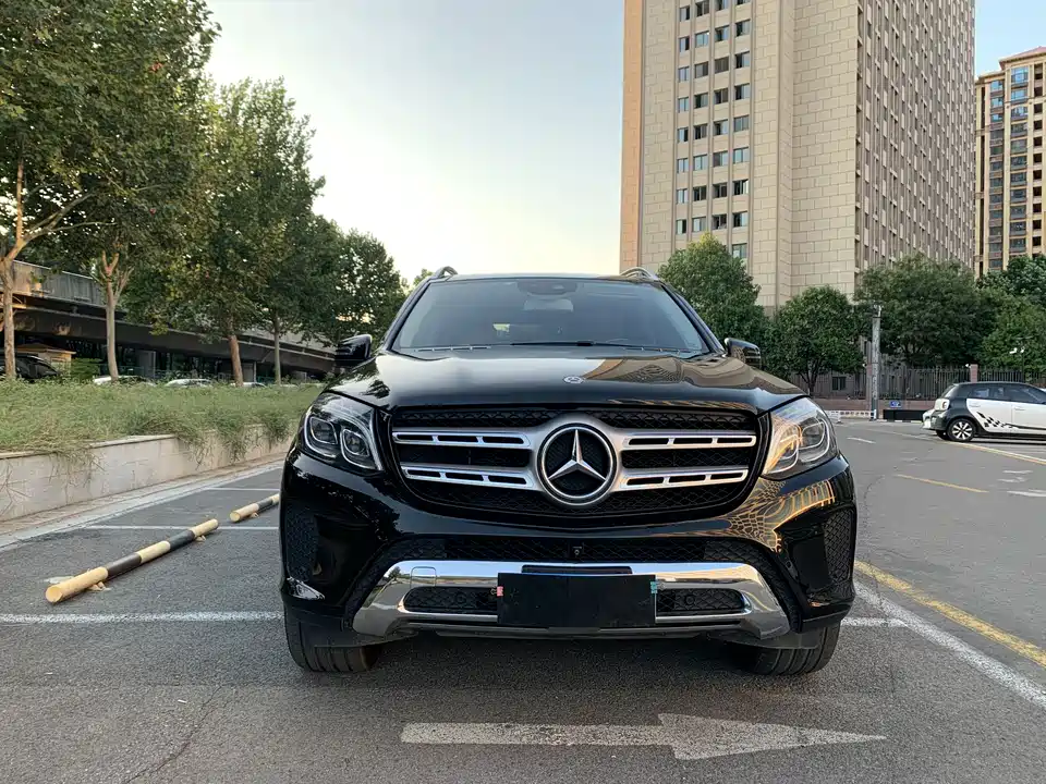 Mercedes-Benz GLS