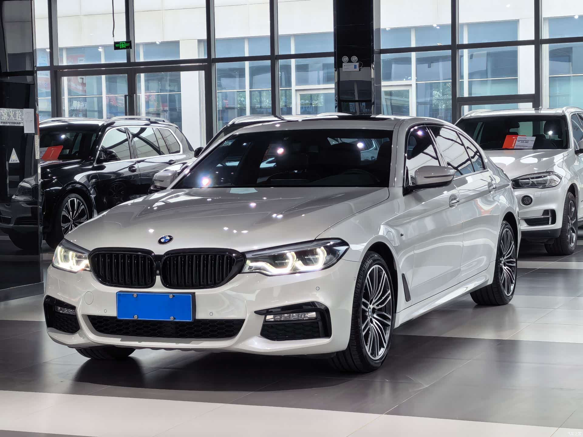 BMW 5 Series, 2018 1