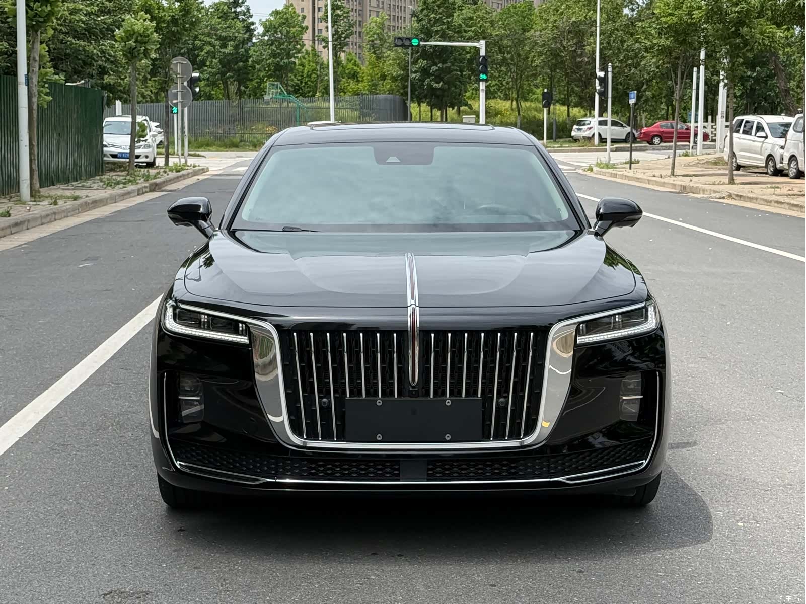 Hongqi H9, 2021 2