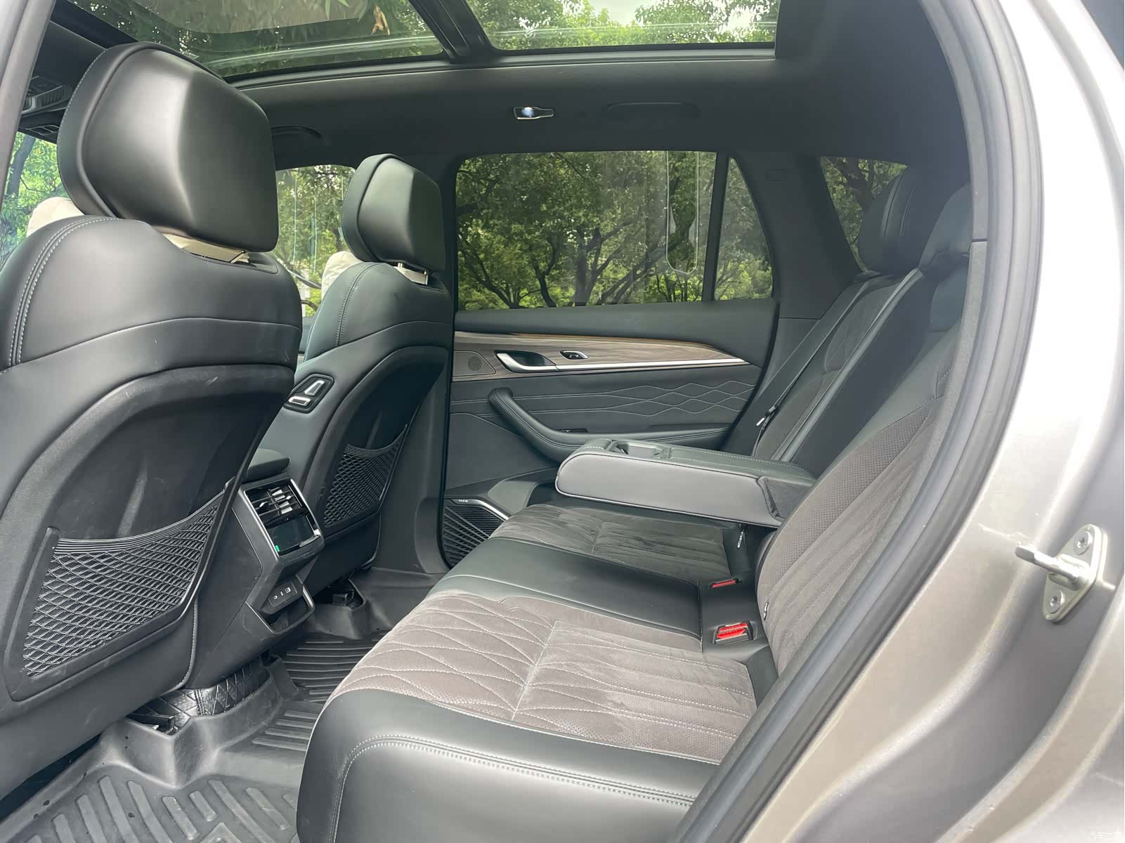 Geely Xingyue L, 2025 6