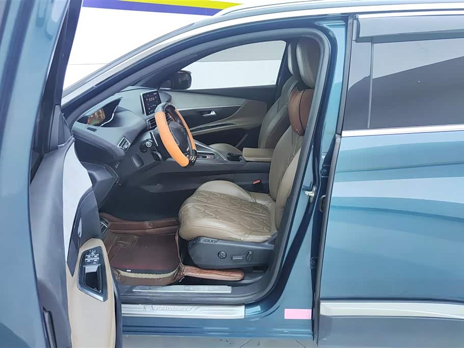 Peugeot 5008 Peugeot 5008