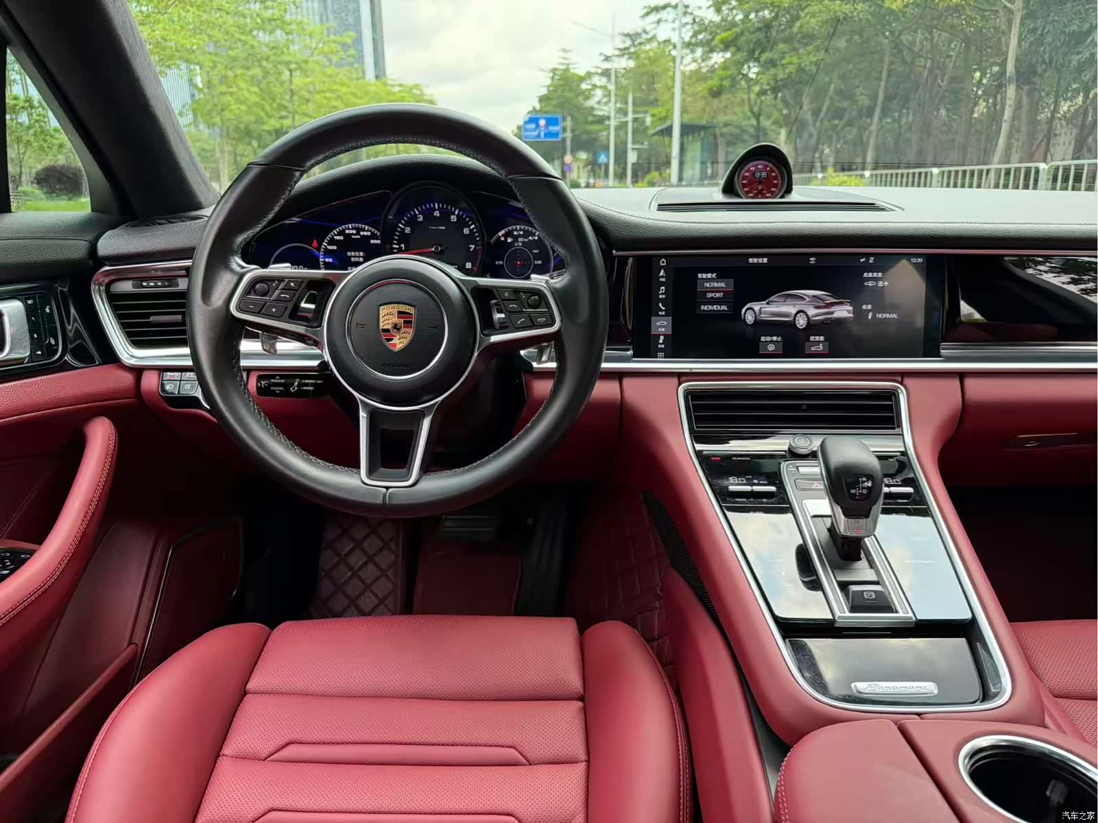 Porsche Panamera, 2018 7