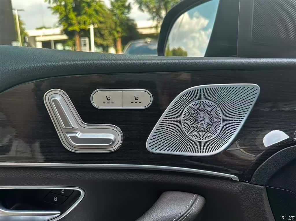 Mercedes-Benz GLE, 2023 19