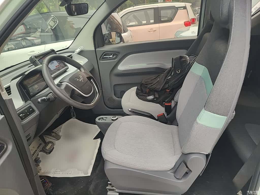 Wuling MINIEV, 2021 15