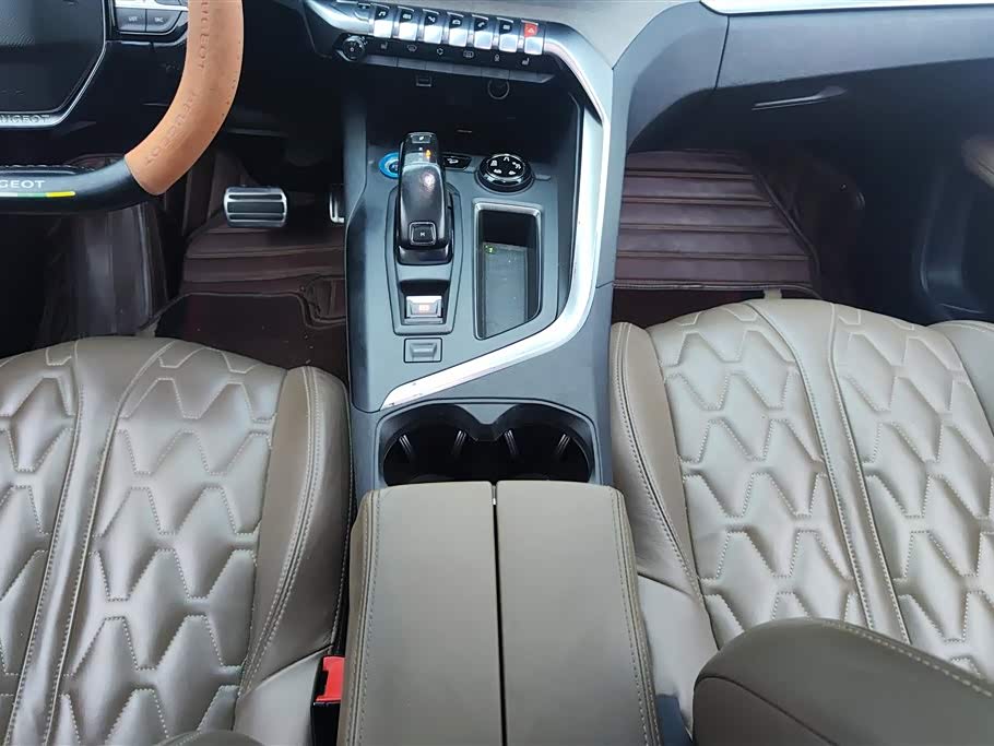 Peugeot 5008 Peugeot 5008