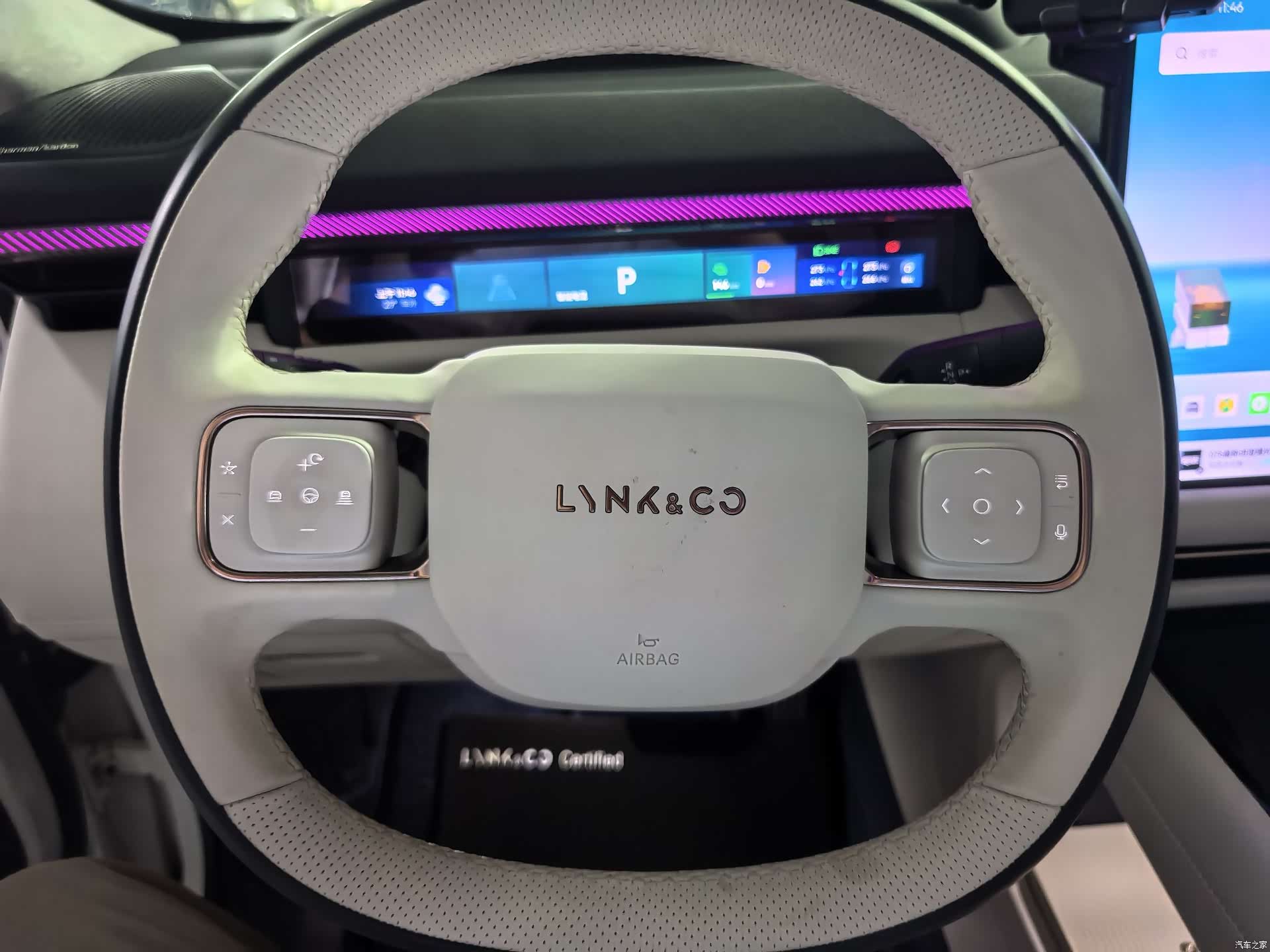 Lynk & Co 02, 2025 все фото