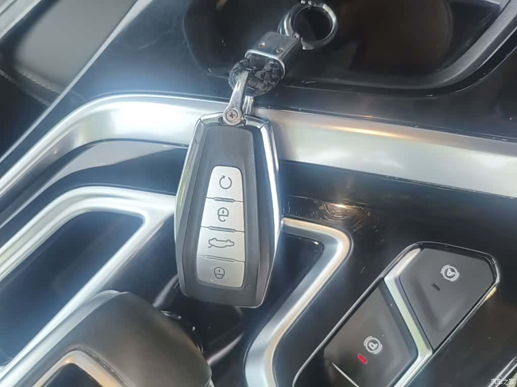 Geely Jiaji, 2020 17