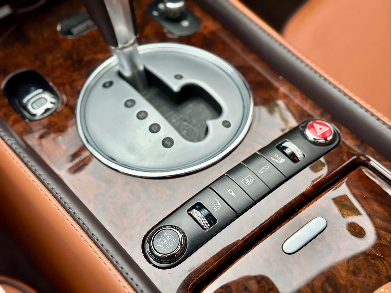 Bentley Flying Spur, 2012 25