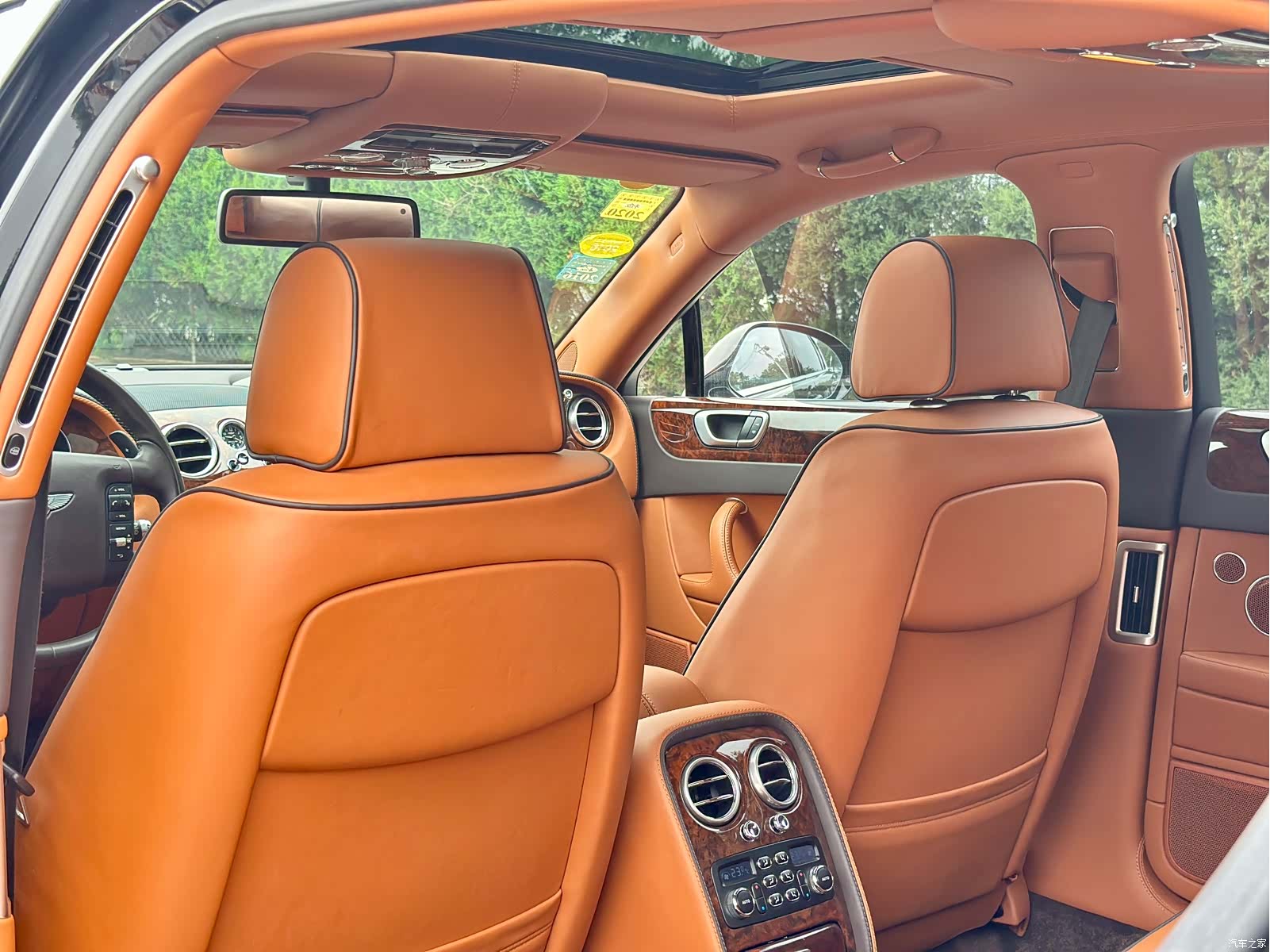 Bentley Flying Spur, 2012 31