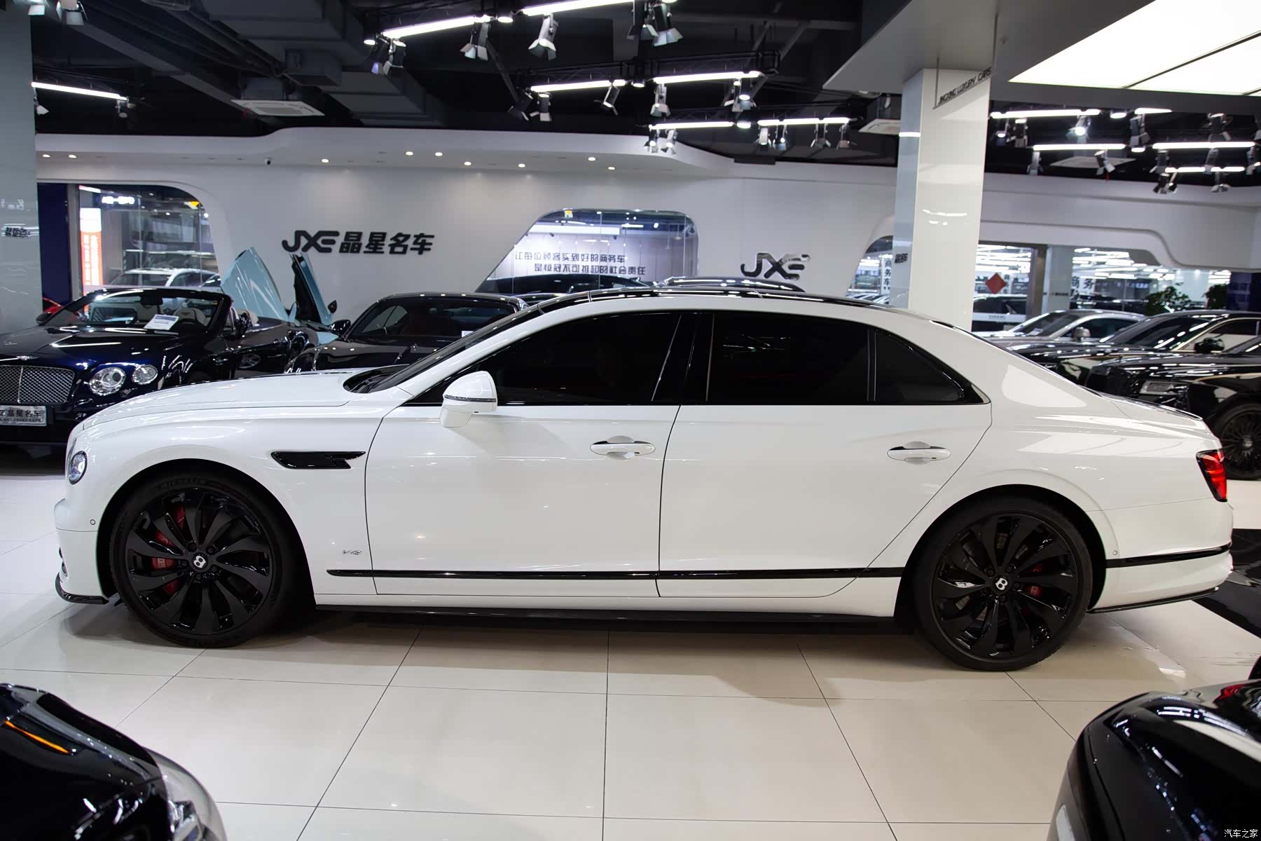 Bentley Flying Spur, 2021 3
