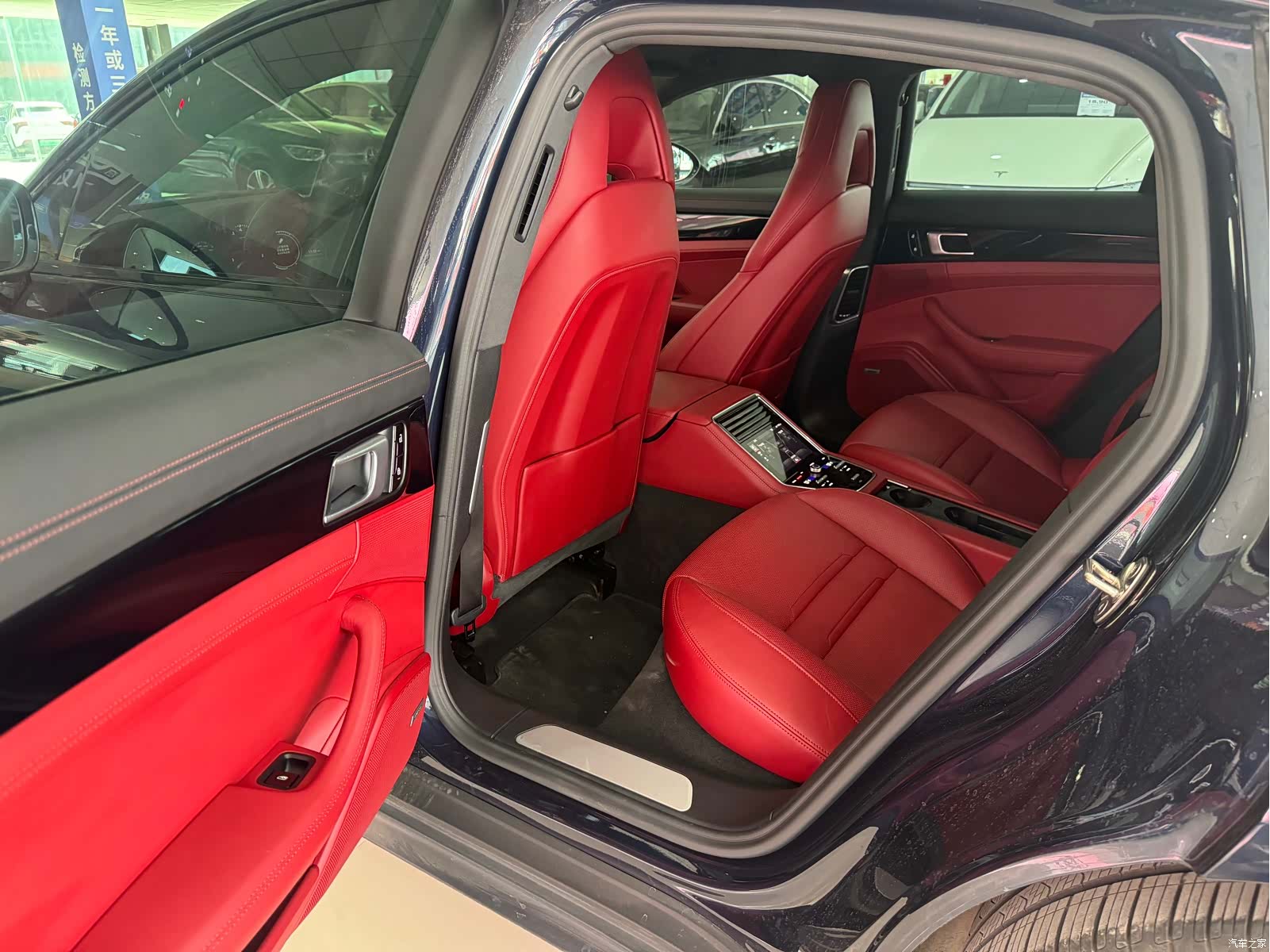 Porsche Panamera, 2021 11