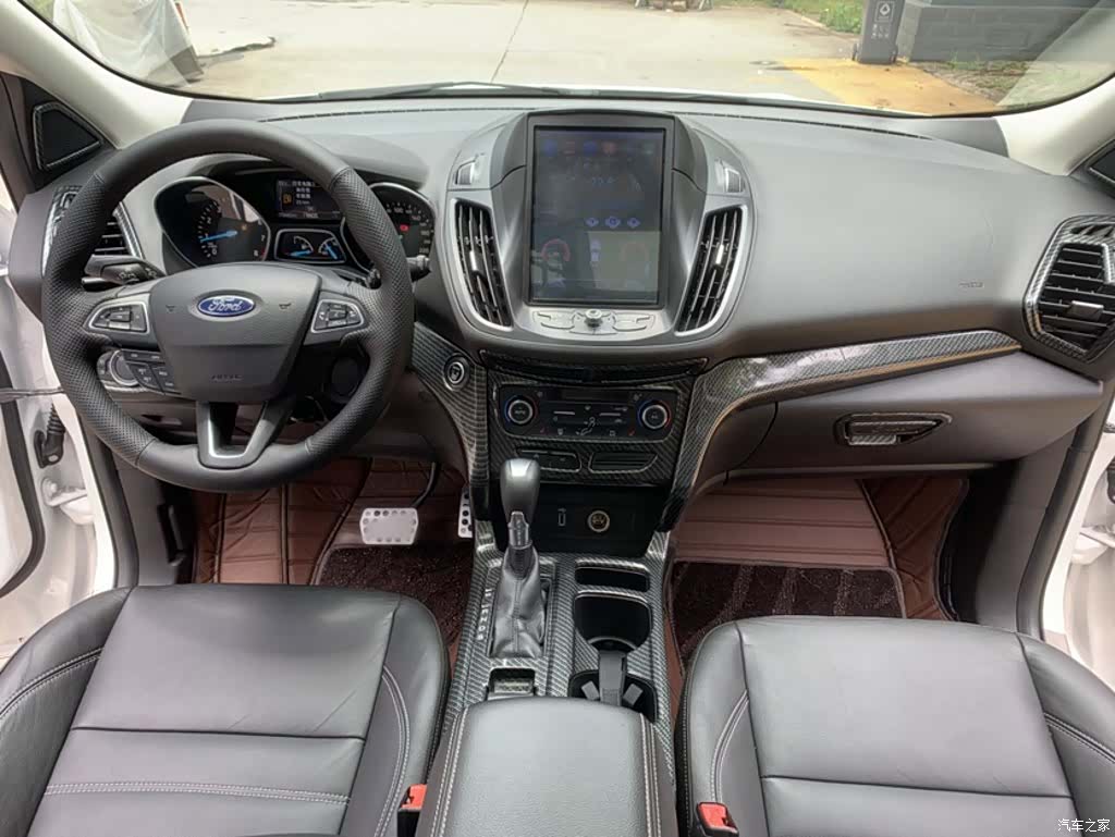 Ford Kuga, 2017 21