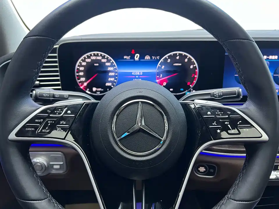 Mercedes-Benz GLE Mercedes-Benz GLE