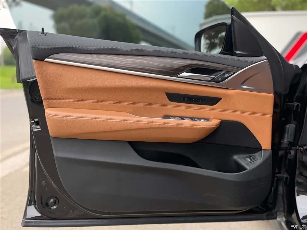 BMW 6 Series GT, 2024 12