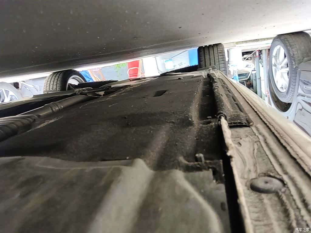 Audi A4L, 2019 21