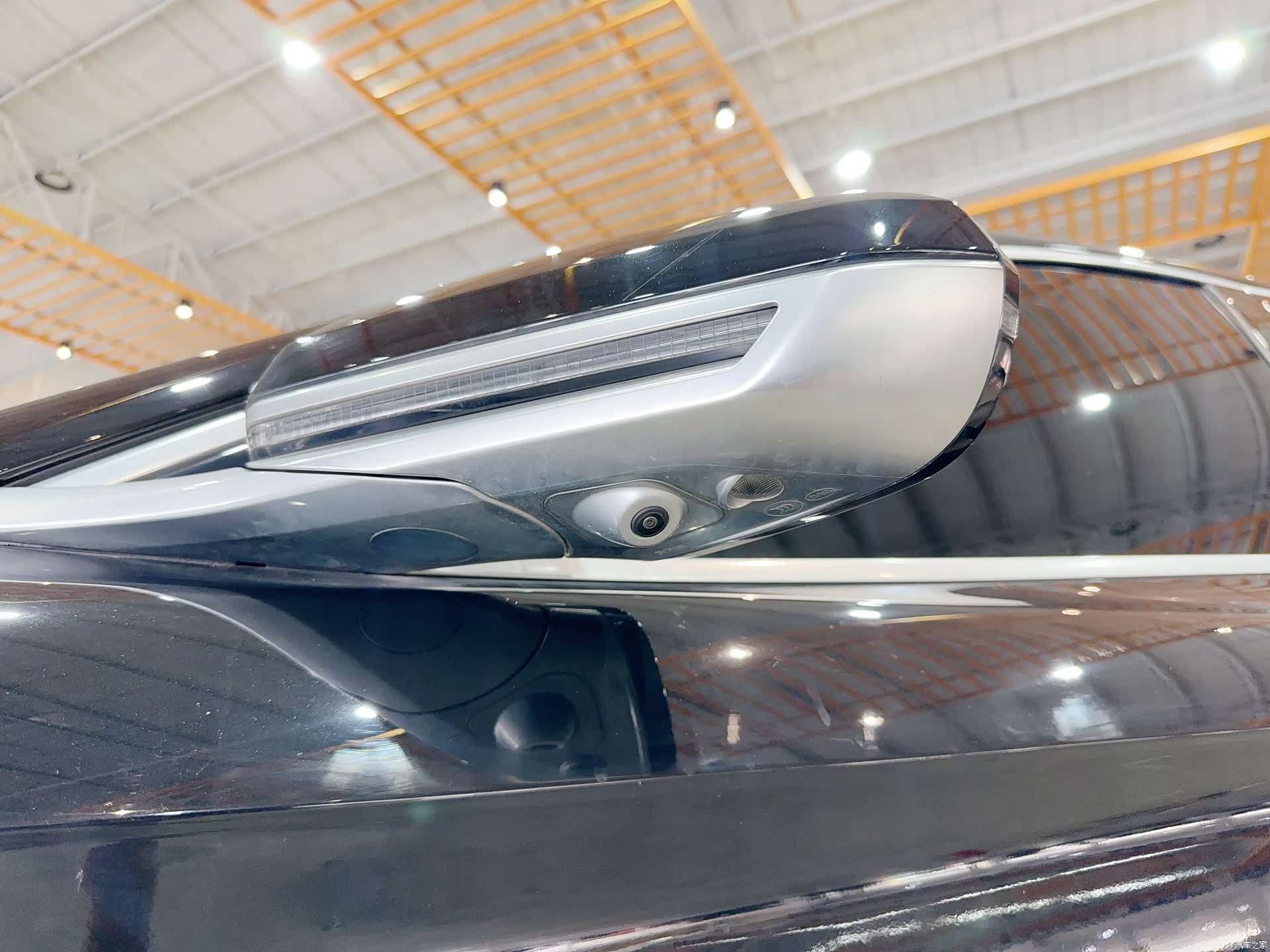 BYD Han, 2022 22