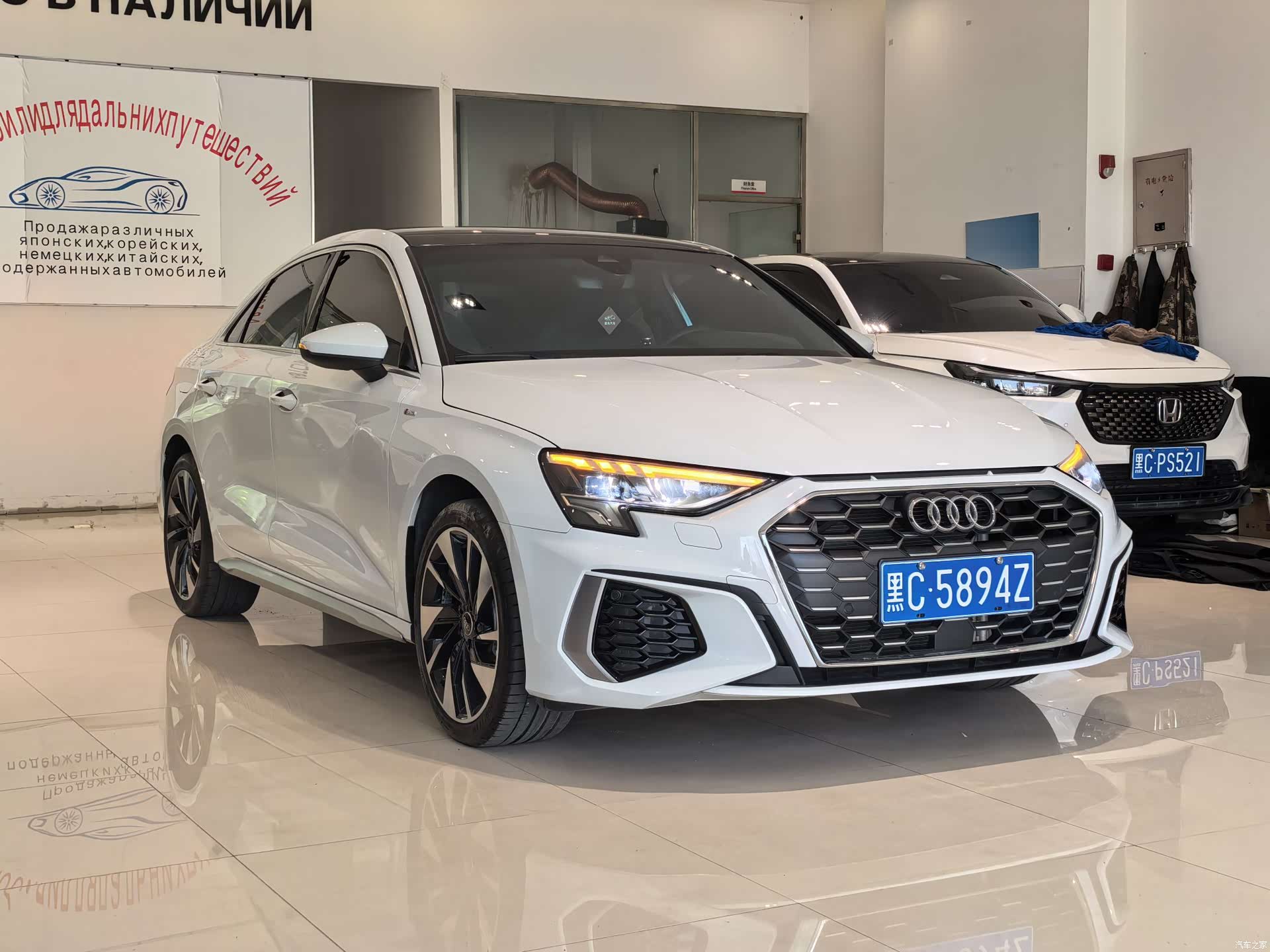 Audi A3, 2023 все фото