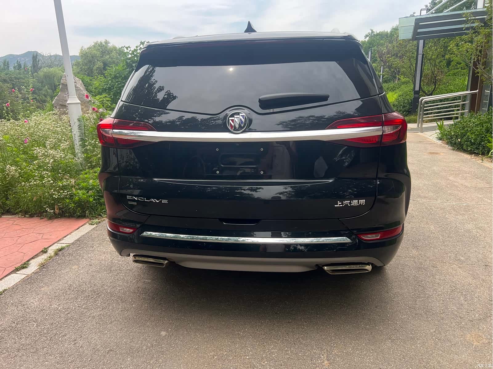 Buick Enclave, 2025 12