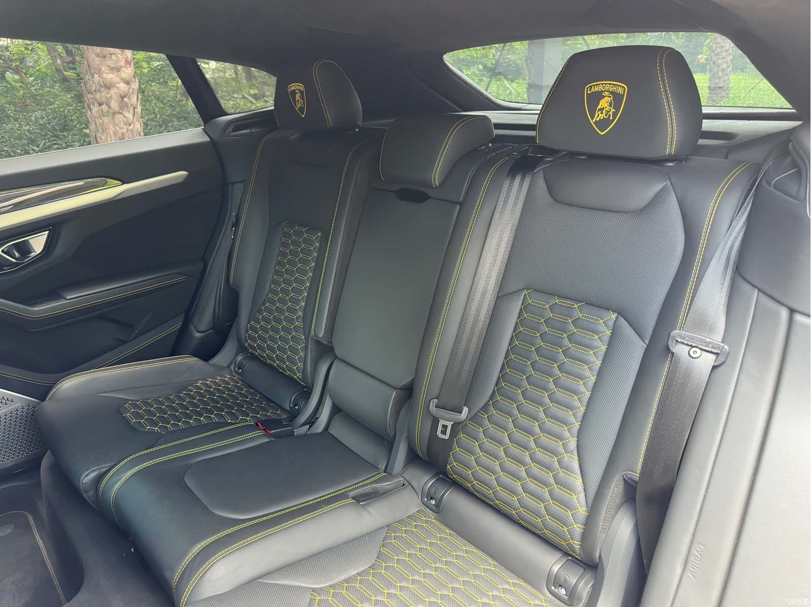 Lamborghini Urus, 2022 8
