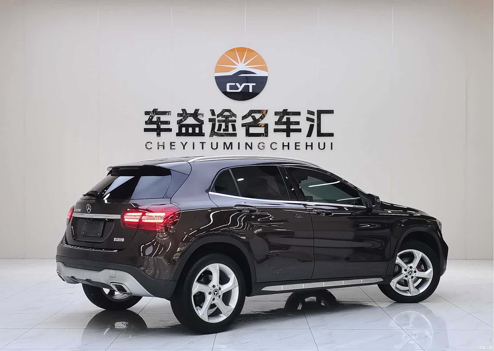 Mercedes-Benz GLA, 2017 все фото