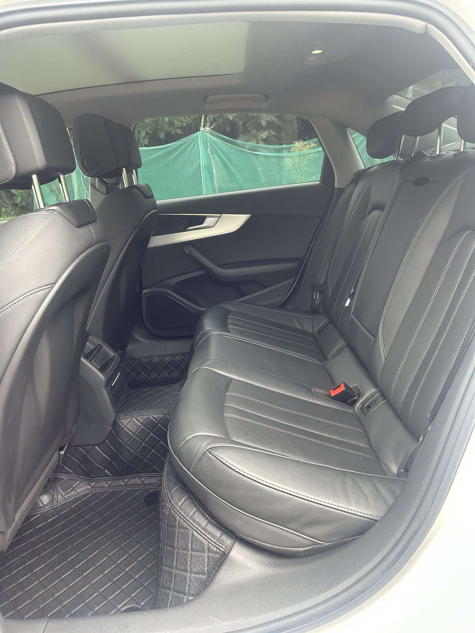 Audi A4L, 2022 14