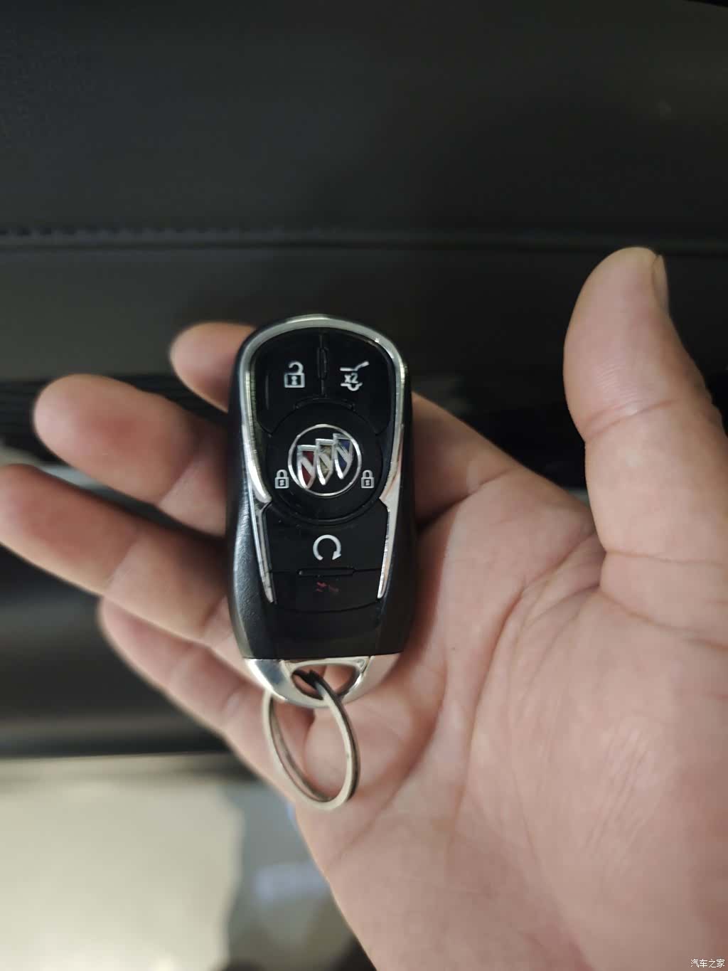 Buick Enclave, 2021 9