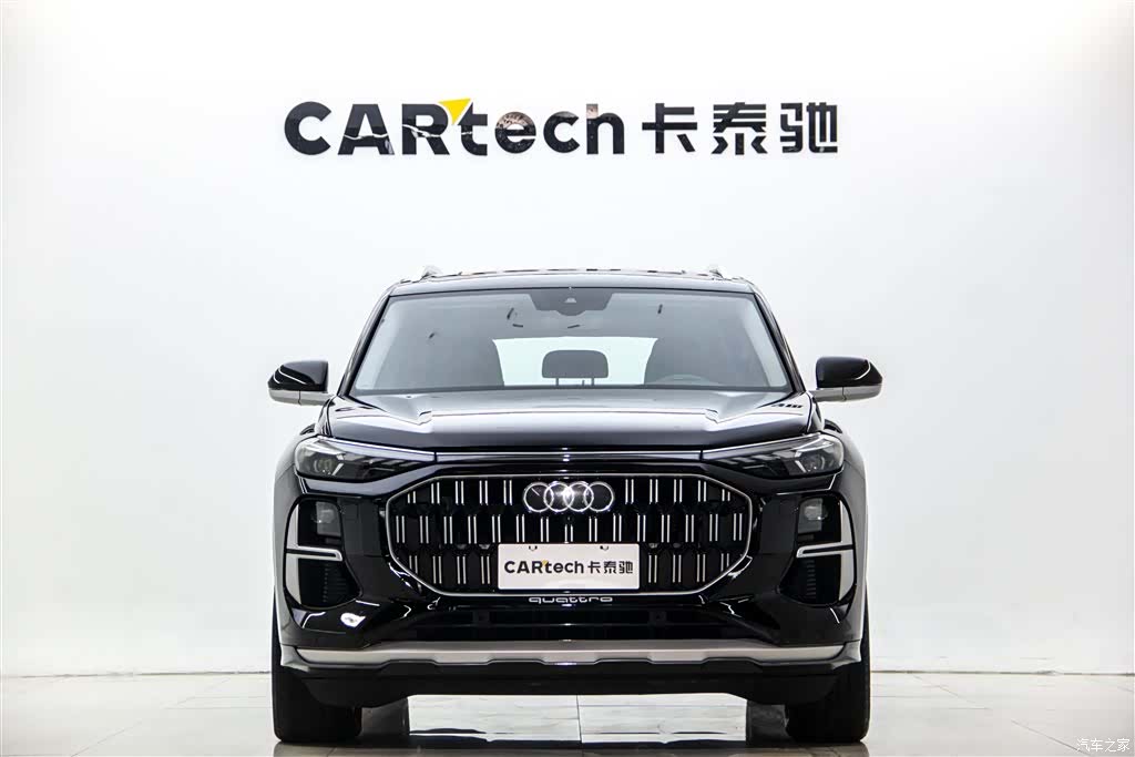 Audi Q6, 2024 3