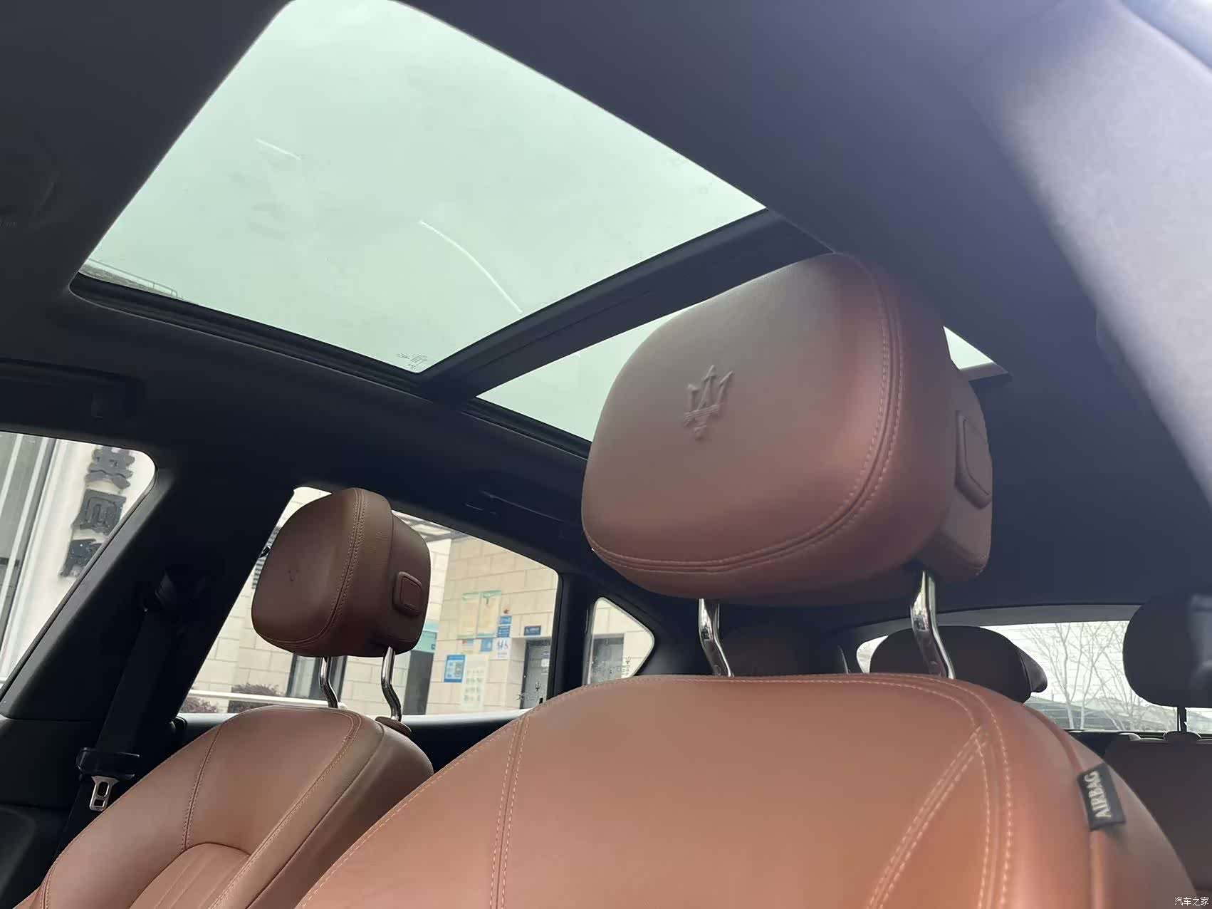 Maserati Levante, 2018 12