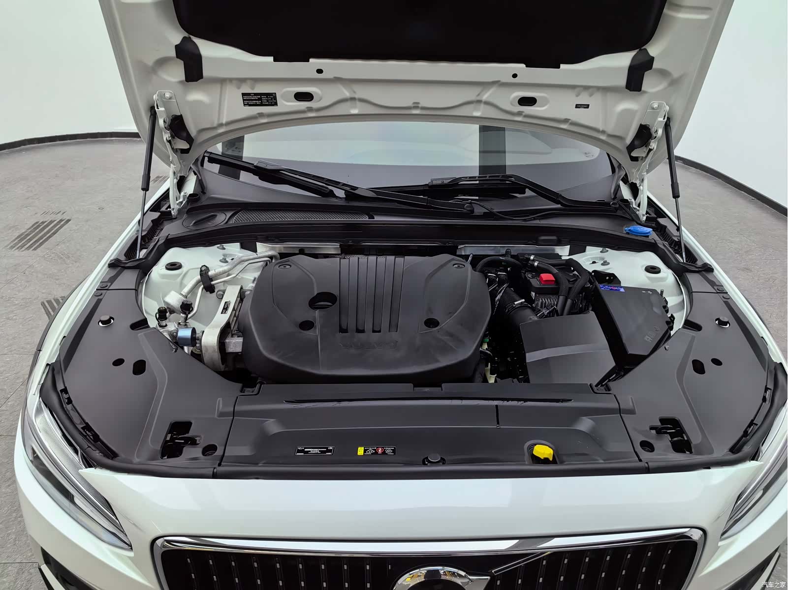 Volvo V90, 2021 8
