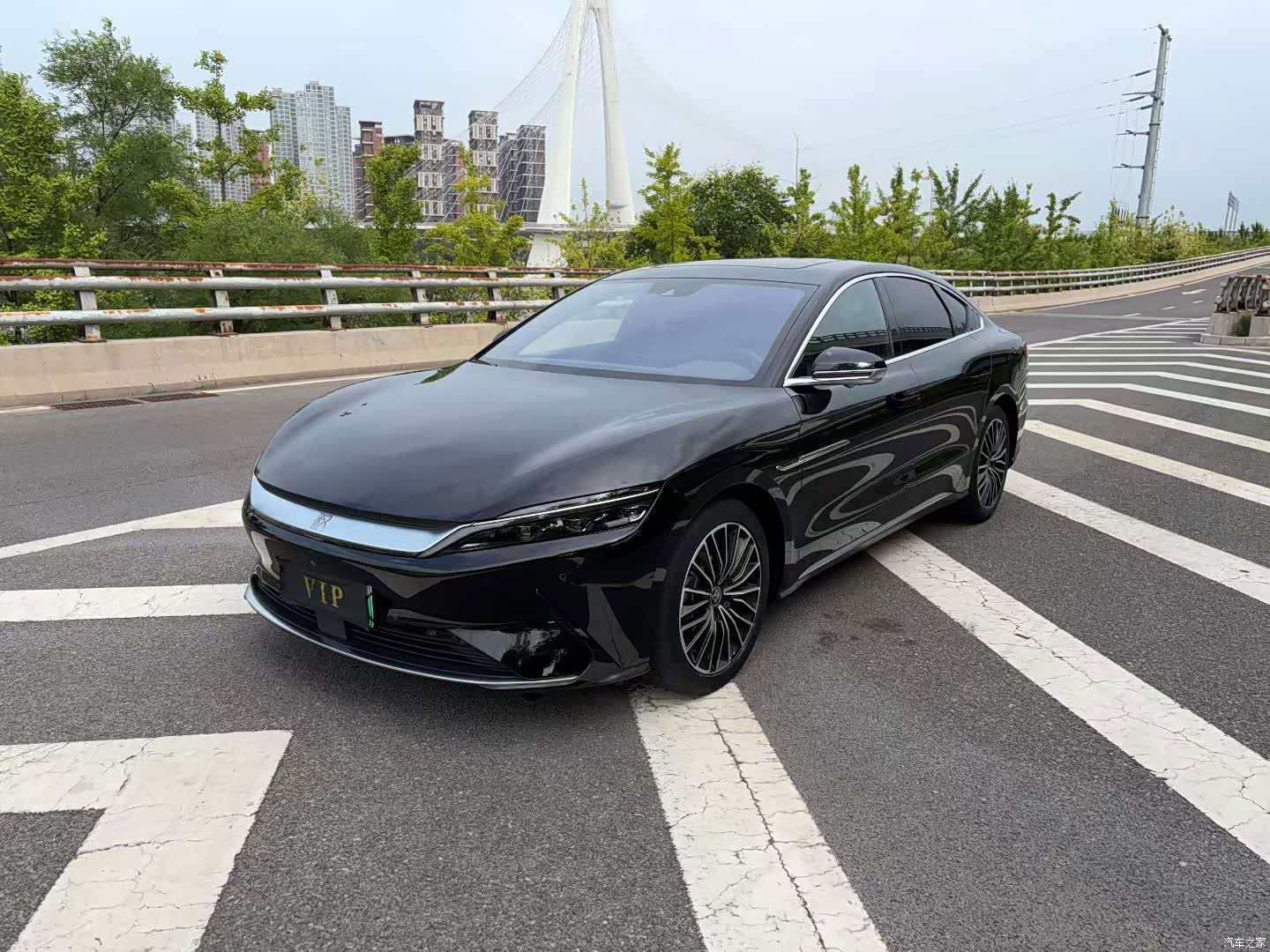 BYD Han, 2022 1