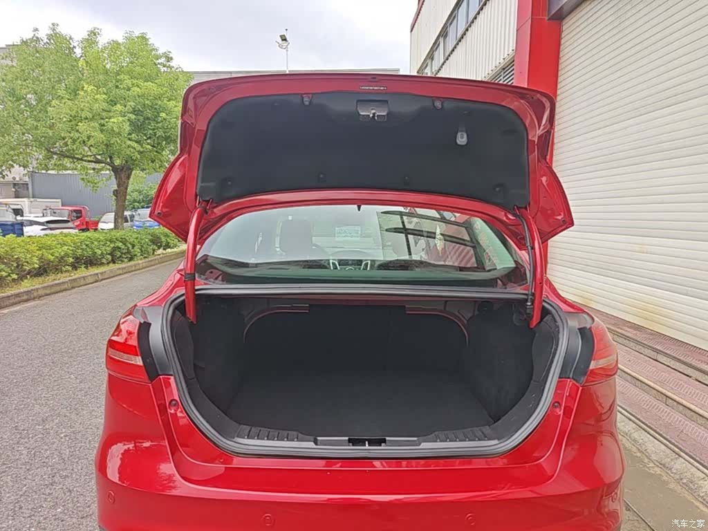 Ford Focus, 2017 19