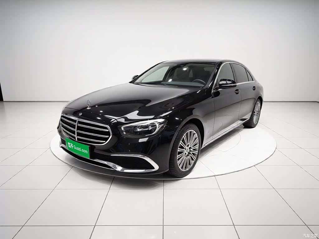 Mercedes-Benz E-Class, 2022 1