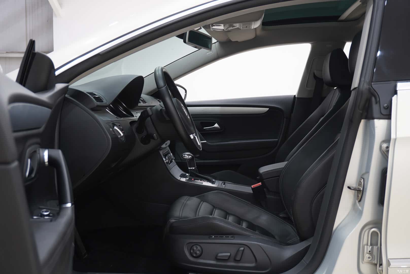 Volkswagen CC, 2011 7