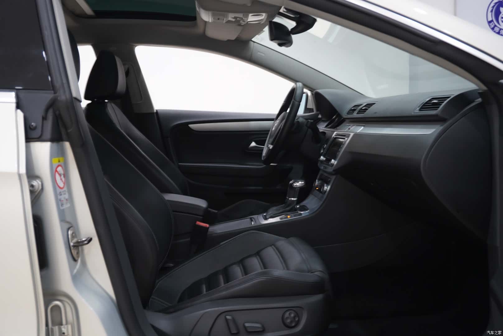 Volkswagen CC, 2011 10
