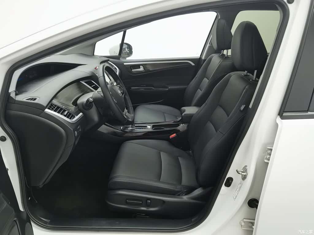 Honda Jade, 2017 10