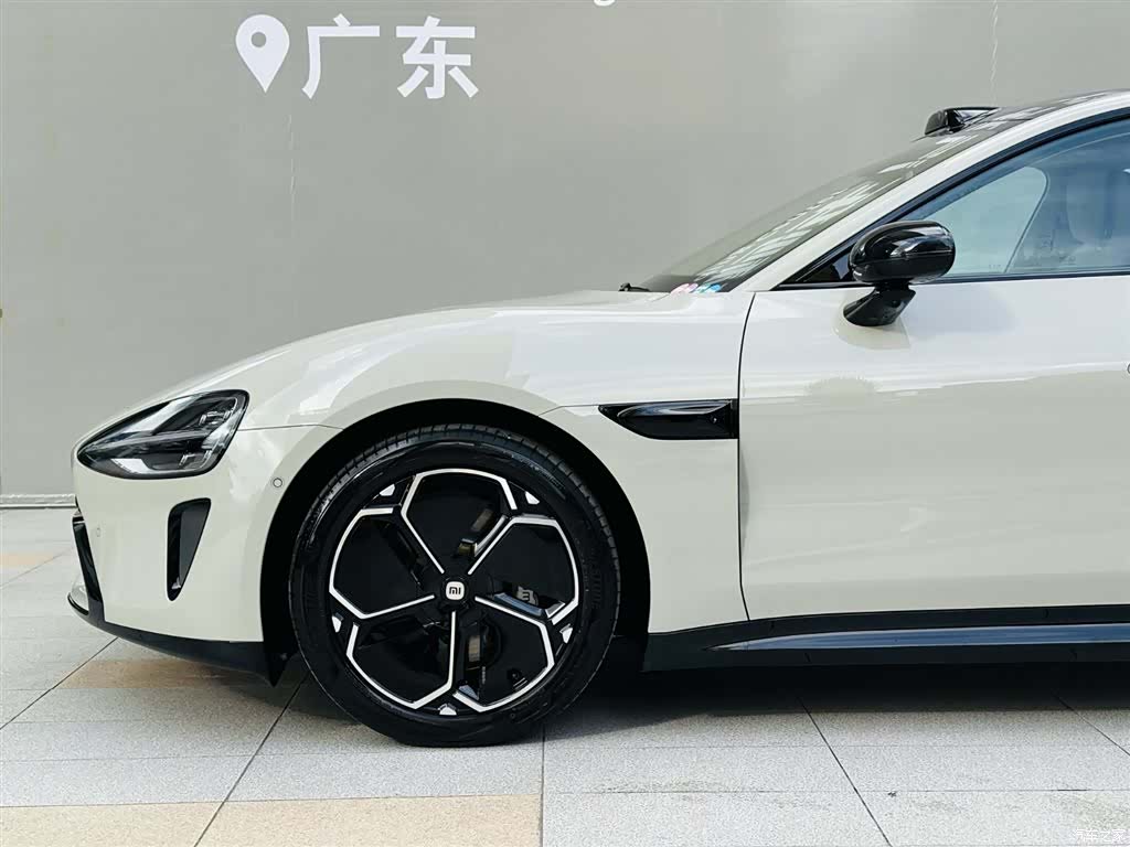 Xiaomi SU7, 2026 6