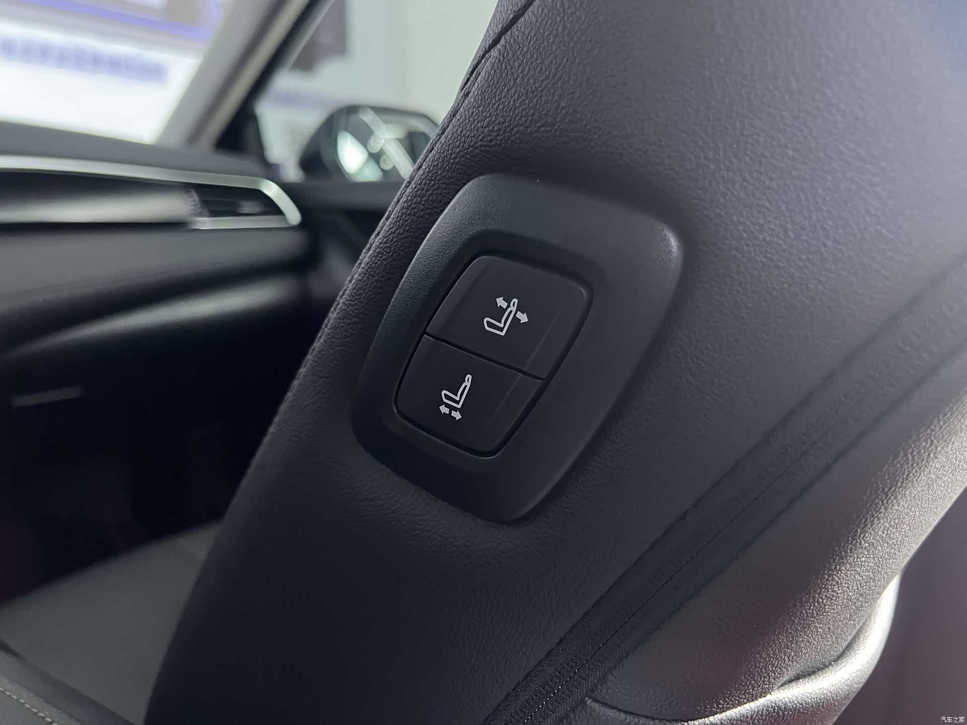 Toyota Camry, 2023 24
