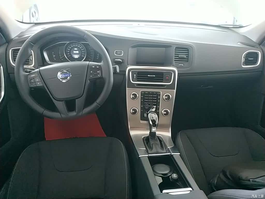 Volvo S60, 2014 10