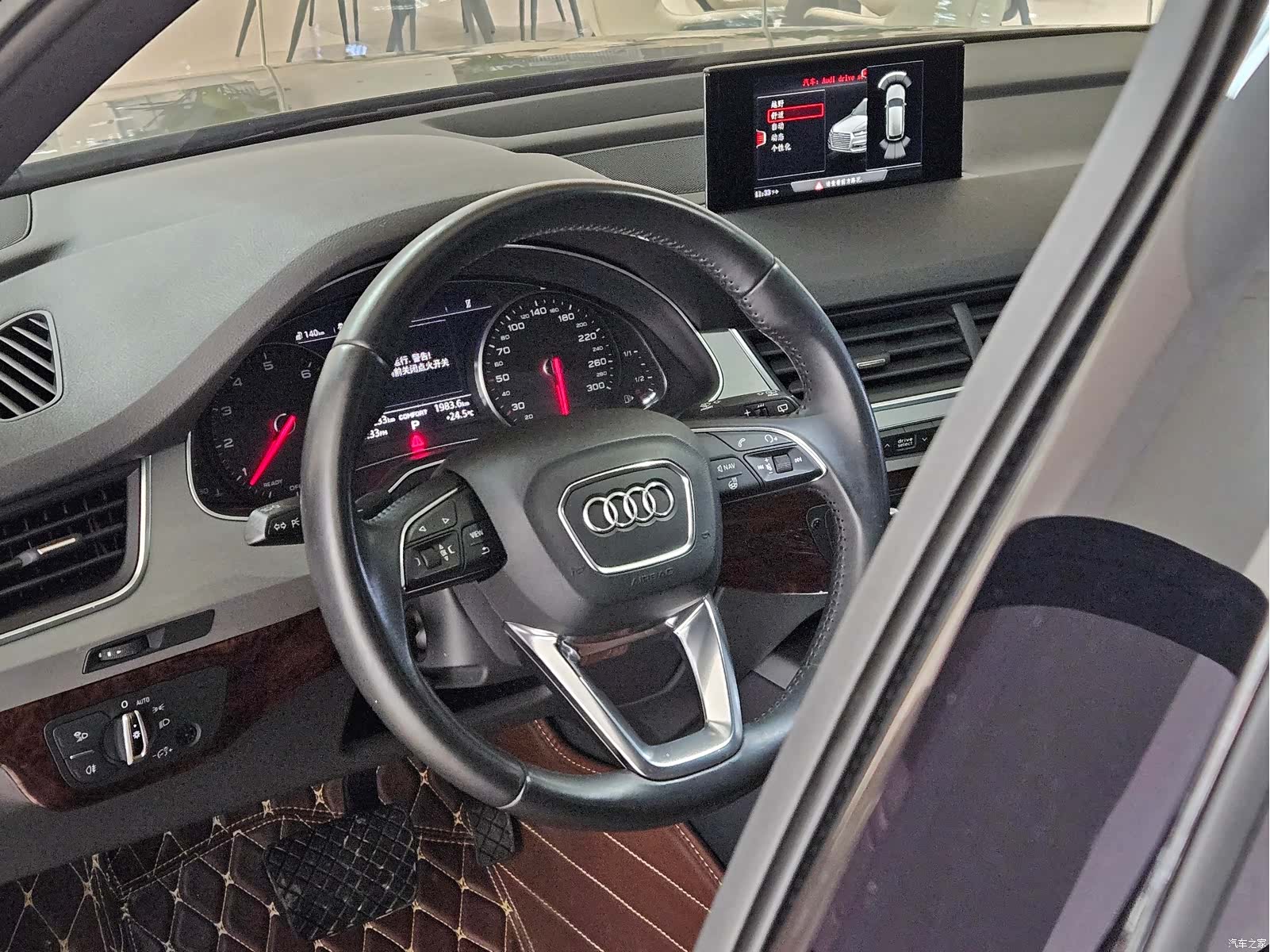 Audi Q7, 2016 9
