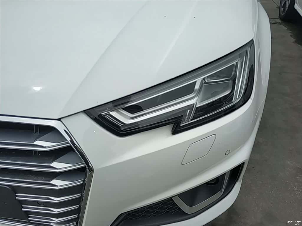 Audi A4L, 2020 23